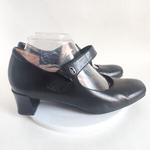 Kumfs‎ Ziera Black Leather Cottagecore Low 2" Block Heel Mary Janes Size 38 7.5